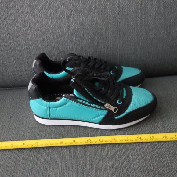 Diesel Only the Brave Black and Teal Size 8.5 Shoes - Picture 15 of 16